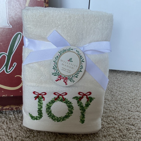 Christmas JOY bundle - Picture 2 of 8